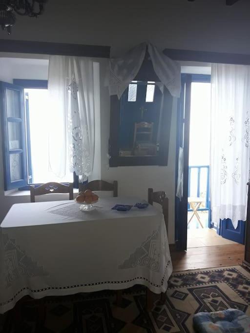 Emporios Traditional Sea View House Emporeiós Esterno foto